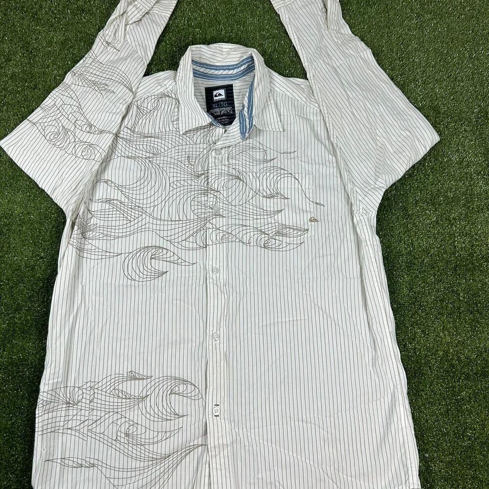 Quiksilver Men's White Shirt